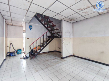 *****ทาวน์เฮ้าส์มือสองย่านนนทบุรี ม.เทพประทาน กาญจนาภิเษก เนื้อที่มากถึง 20.6 ตร.ว. ฟังก์ชัน 2 ห้องนอน 2 ห้องน้ำ 1 ที่จอดรถ ทำเลดี โซนแหล่งชุมชน ใกล้รถไฟฟ้าสายม่วง "สถานีตลาดบางใหญ่" และทางด่วน "ศรีรัช" ราคาถูกสุดในย่านนี้!